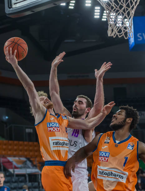 让他成为皇 让他成为皇