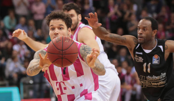 己的战术角 己的战术角