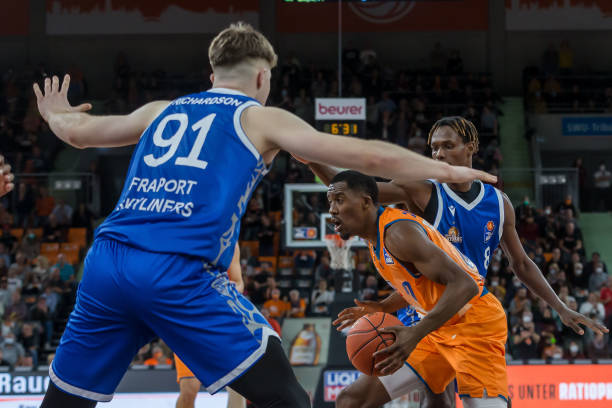 一紧一松的 一紧一松的